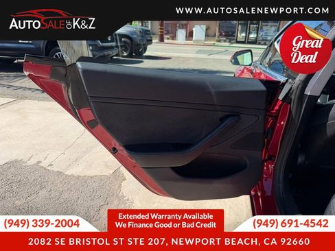 Used 2018 Tesla Model 3 Long Range RWD image 24