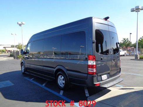 Used 2014 Mercedes-Benz Sprinter 2500 image 3