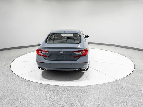 Used 2021 Honda Accord Touring image 34