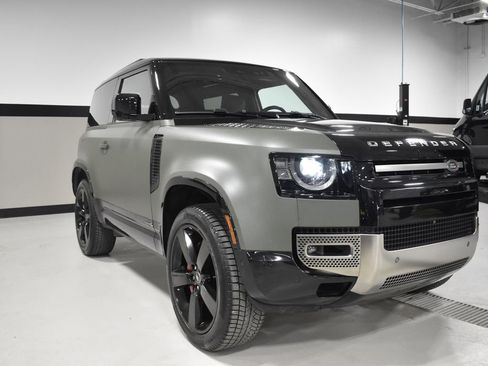 Used 2022 Land Rover Defender 90 X AWD/4WD image 7