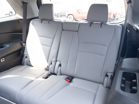 Used 2017 Honda Pilot EX-L image 17