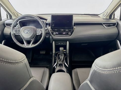 Certified 2023 Toyota Corolla Cross XLE w/ Convenience Package AWD/4WD image 3