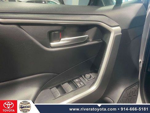 Certified 2023 Toyota RAV4 XLE AWD/4WD image 15
