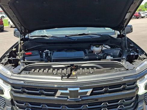 Used 2025 Chevrolet Silverado 1500 LT Trail Boss w/ Convenience Package II AWD/4WD image 29