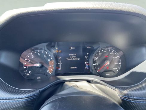 Used 2026 Jeep Compass Limited AWD/4WD image 9