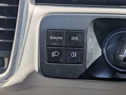 Used 2019 Porsche Cayenne S AWD/4WD image 26