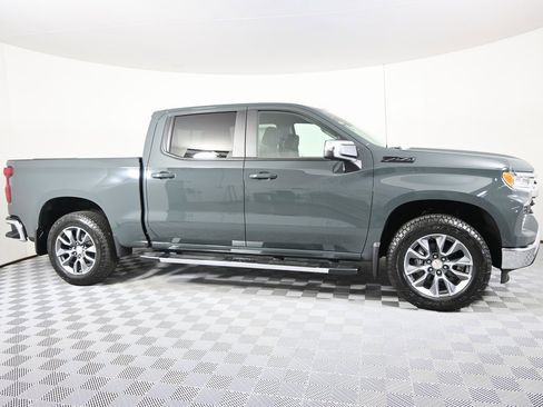 New 2026 Chevrolet Silverado 1500 LT w/ Z71 Off-Road Package image 11