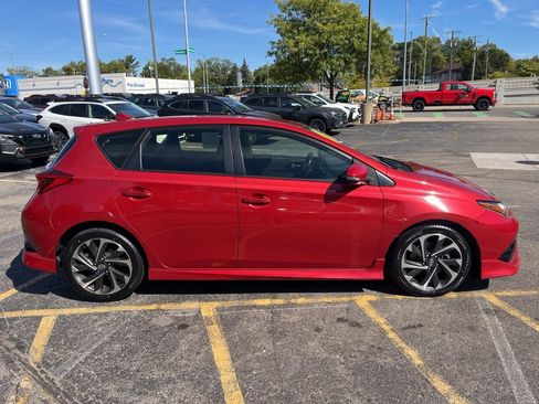Used 2016 Scion iM image 4