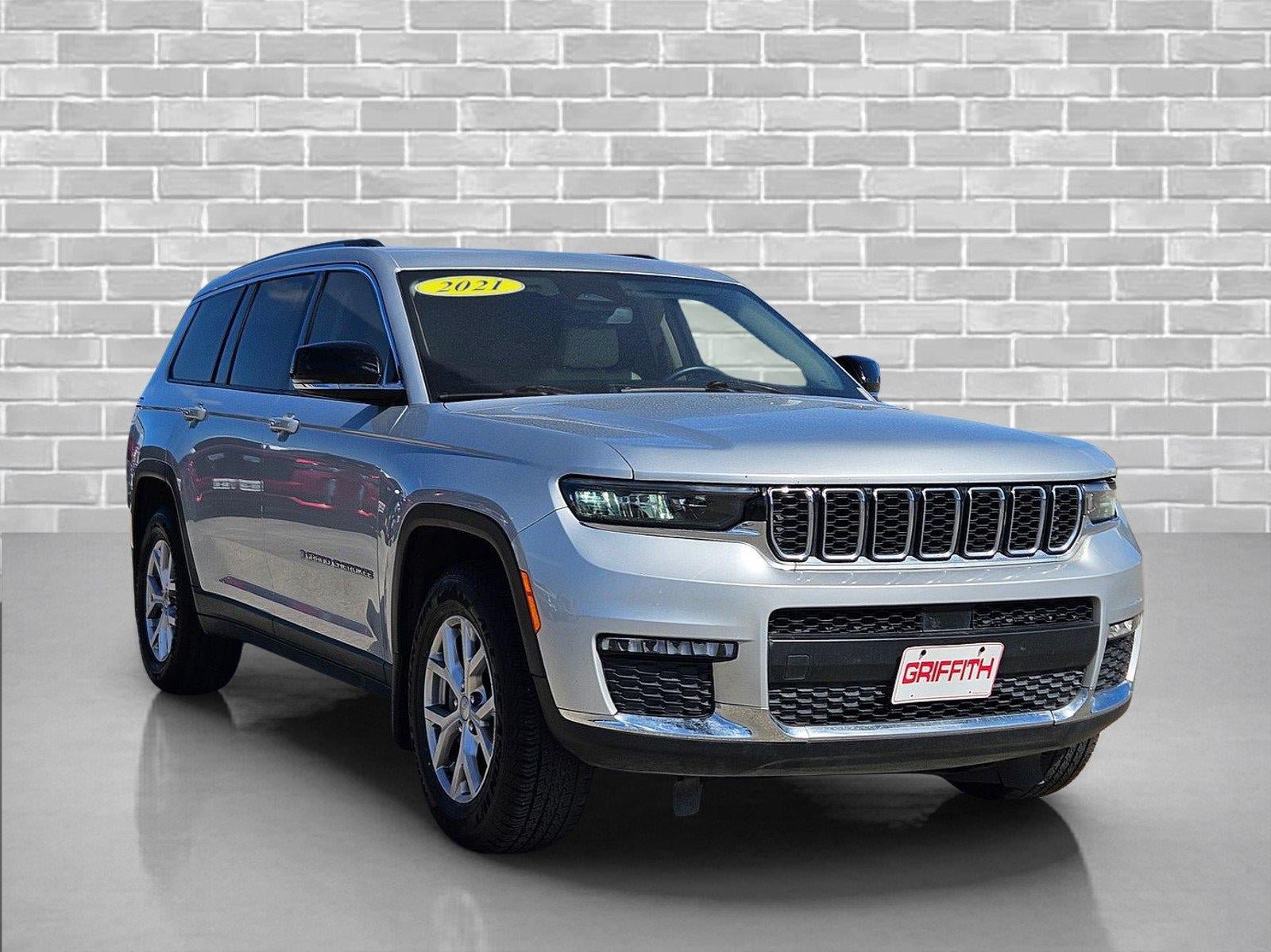 Used 2021 Jeep Grand Cherokee L Limited AWD/4WD image 3