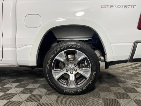Used 2022 RAM 1500 Laramie w/ Sport Appearance Package AWD/4WD image 11