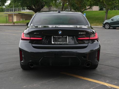 Used 2023 BMW 330i xDrive Sedan w/ M Sport Package AWD/4WD image 4