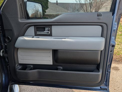 Used 2013 Ford F150 XLT w/ Luxury Equipment Group image 29