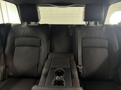Used 2020 Land Rover Range Rover HSE AWD/4WD image 12