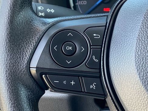 Certified 2025 Toyota RAV4 LE image 28