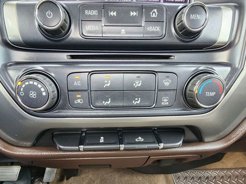 Used 2018 Chevrolet Silverado 3500 LT w/ LT Convenience Package image 31