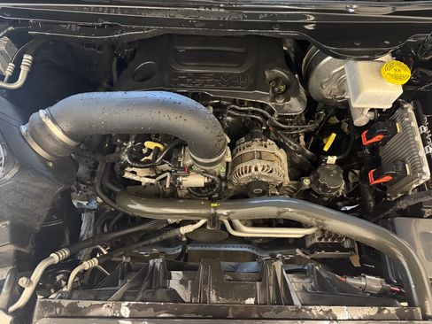 Used 2021 RAM 1500 Big Horn AWD/4WD image 10