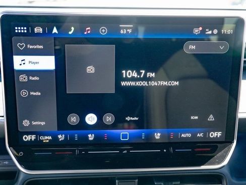 New 2025 Volkswagen ID. Buzz Pro S image 28