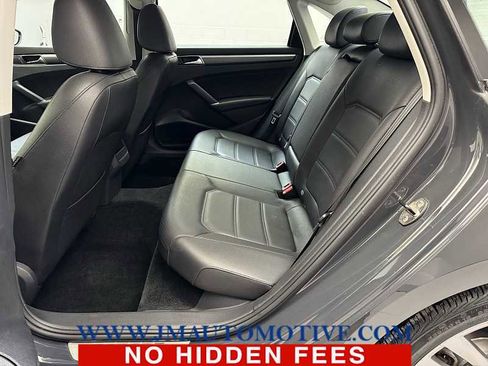 Used 2017 Volkswagen Passat 1.8T R-Line w/ R-Line Lighting Package image 14