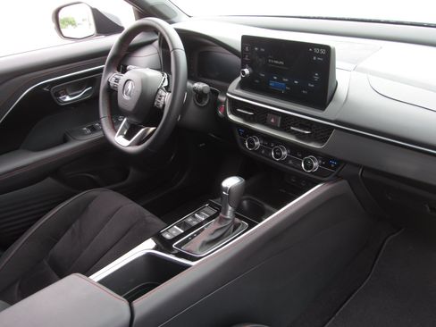 Certified 2025 Acura ADX A-Spec AWD/4WD image 10