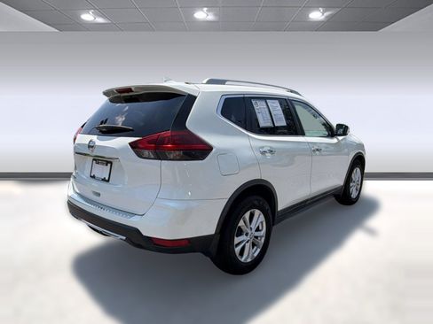 Used 2018 Nissan Rogue S w/ S Value Package FWD image 9