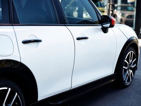 New 2026 MINI Cooper S image 8