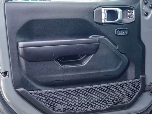 Certified 2021 Jeep Wrangler Sport S image 19