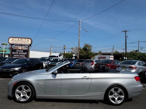 Used 2009 BMW 328i Convertible RWD image 3