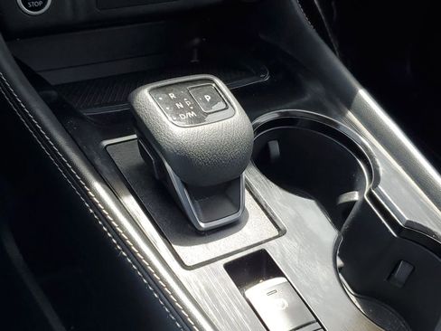 Used 2023 Nissan Rogue SL w/ SL Premium Package image 25