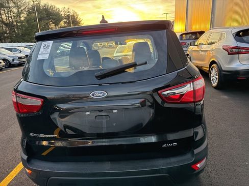 Used 2022 Ford EcoSport S image 4