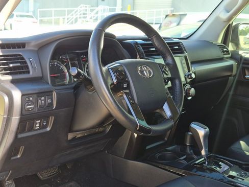 Used 2023 Toyota 4Runner TRD Off-Road Premium w/ Moonroof Package AWD/4WD image 2