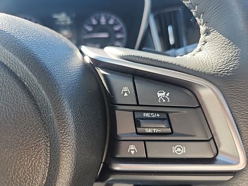 Certified 2025 Subaru Outback Limited image 11