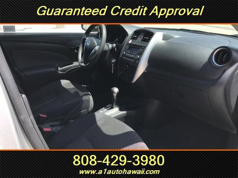 Used 2016 Nissan Versa SV image 10