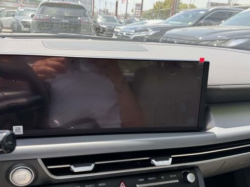 Certified 2025 Hyundai Sonata SE FWD image 24
