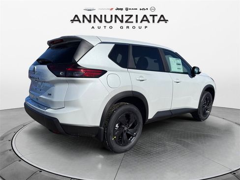 New 2026 Nissan Rogue SV w/ Cold Weather Package image 5