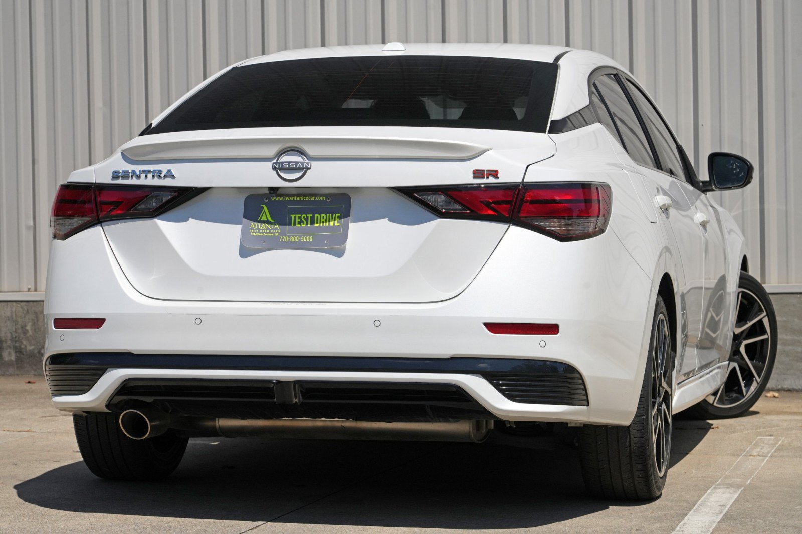Used 2024 Nissan Sentra SR FWD image 4
