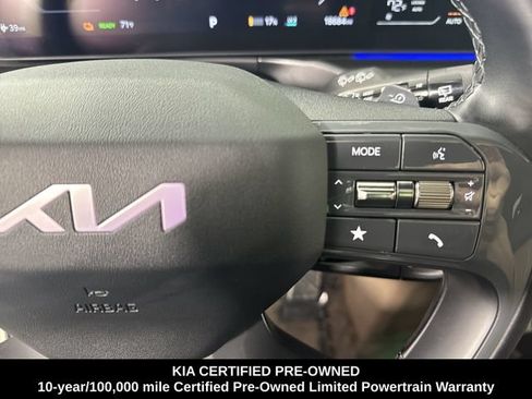 Certified 2024 Kia EV9 GT-Line AWD/4WD image 12