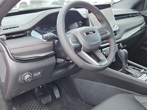 New 2026 Jeep Compass Trailhawk image 10