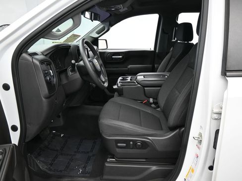 Used 2022 Chevrolet Silverado 1500 Custom w/ LPO, Blackout Package image 11