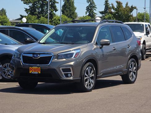 Used 2021 Subaru Forester Limited AWD/4WD image 8