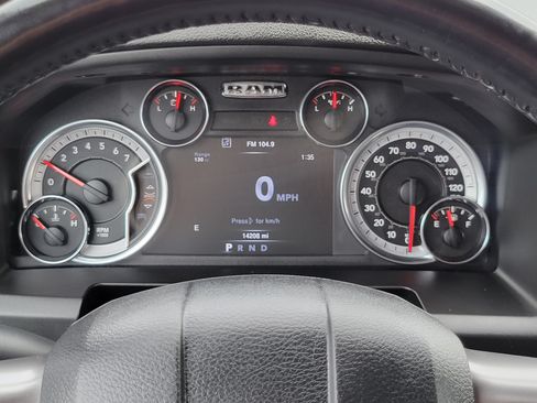 Used 2024 RAM 1500 Warlock w/ Electronics Group AWD/4WD image 10