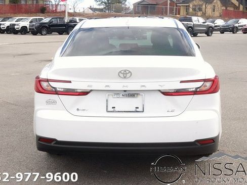 Used 2025 Toyota Camry LE image 6