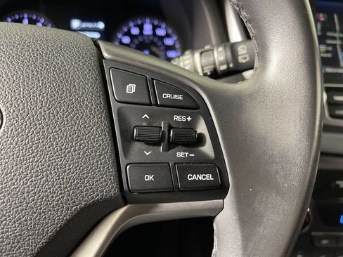 Used 2016 Hyundai Tucson Limited w/ Option Group 03 FWD image 29