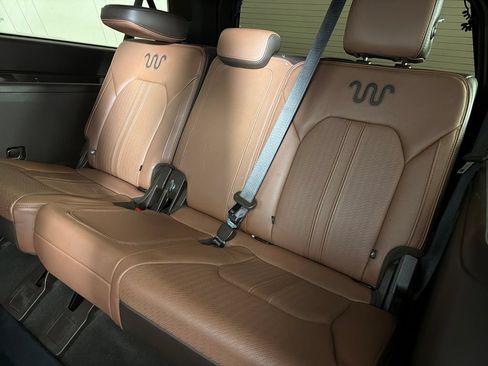 Used 2022 Ford Expedition Max King Ranch AWD/4WD image 23