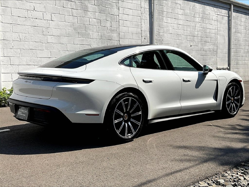 Certified 2024 Porsche Taycan RWD image 17