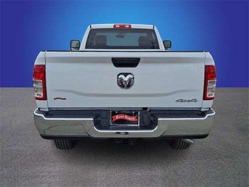 Used 2024 RAM 2500 Tradesman w/ Chrome Appearance Group image 6