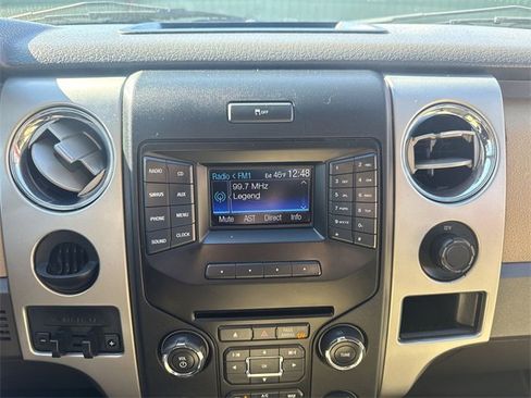 Used 2013 Ford F150 XLT w/ Luxury Equipment Group image 16