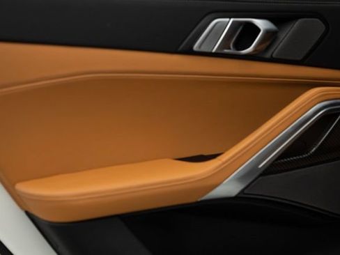 Used 2026 BMW X6 M60i image 26