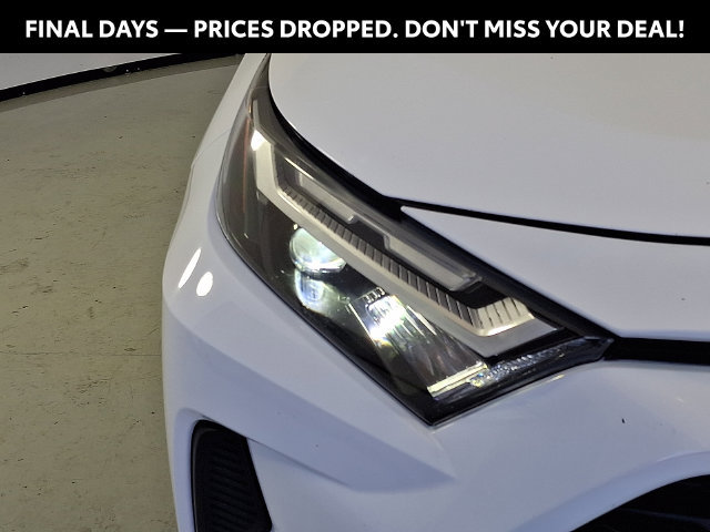 Used 2025 Toyota RAV4 LE FWD image 10