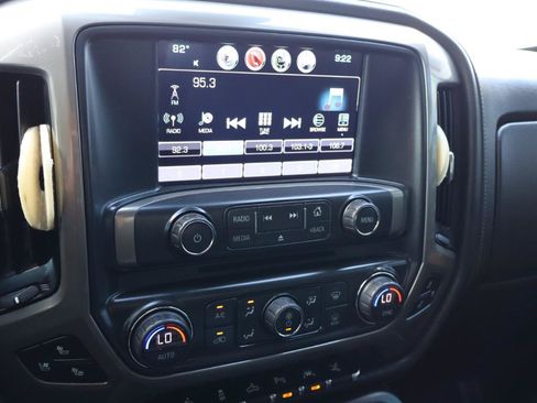 Used 2017 Chevrolet Silverado 1500 High Country RWD image 18