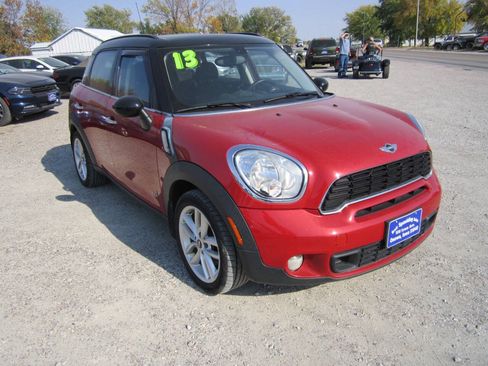 Used 2013 MINI Cooper Countryman S w/ Premium Pkg 2 AWD/4WD image 3